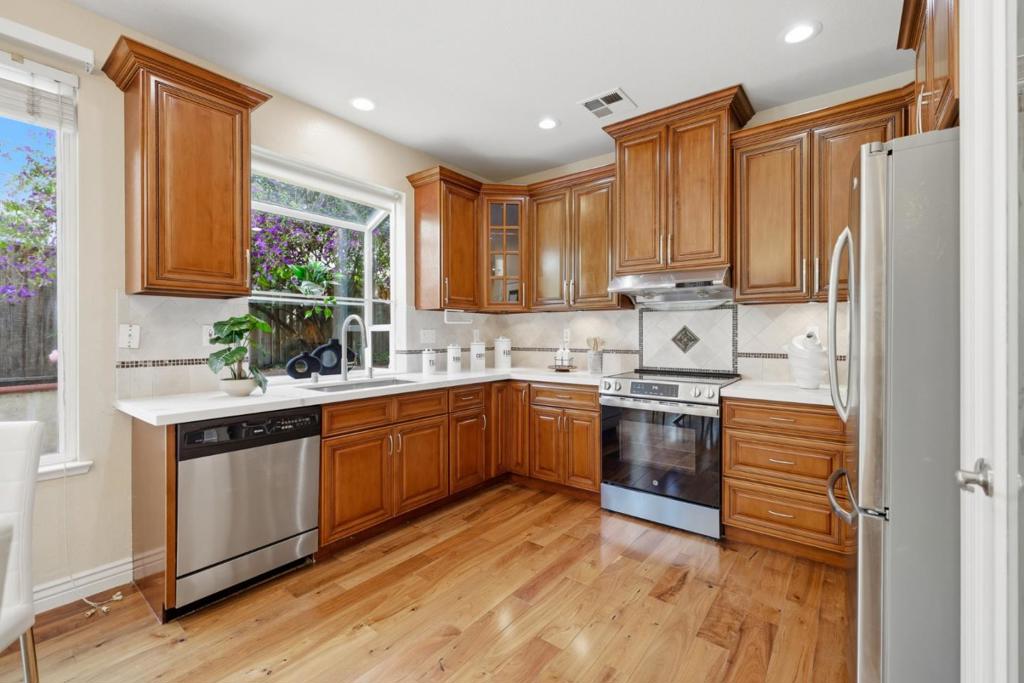 MLS #ML82040385 image #22