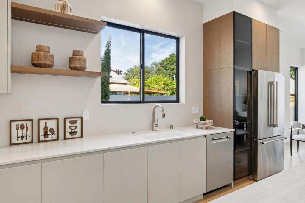 MLS #ML82040540 image #16