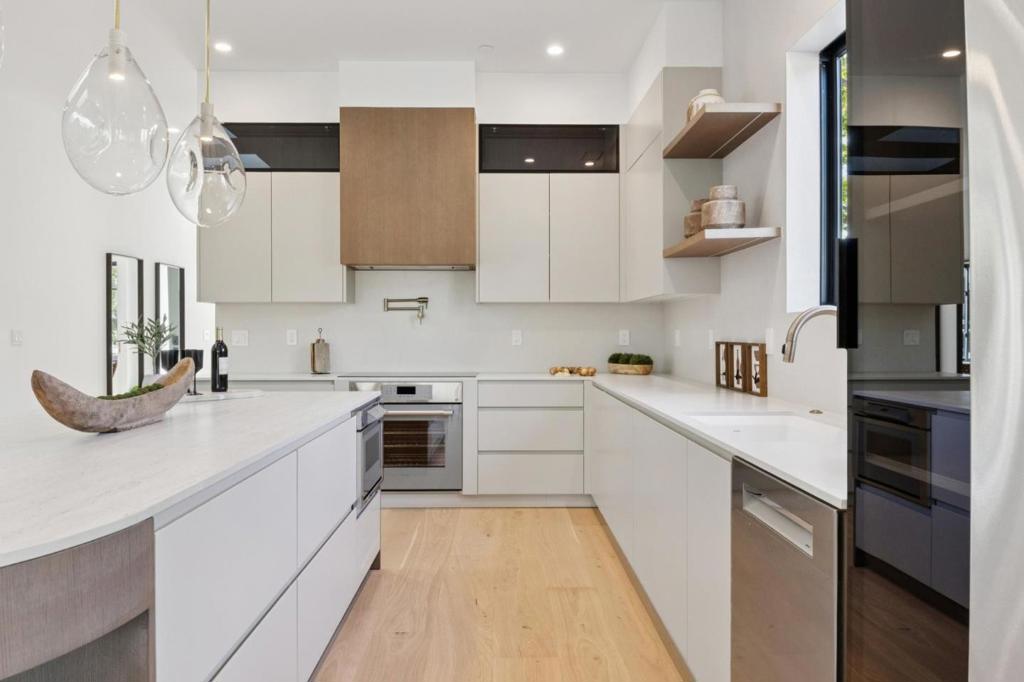 MLS #ML82040540 image #23