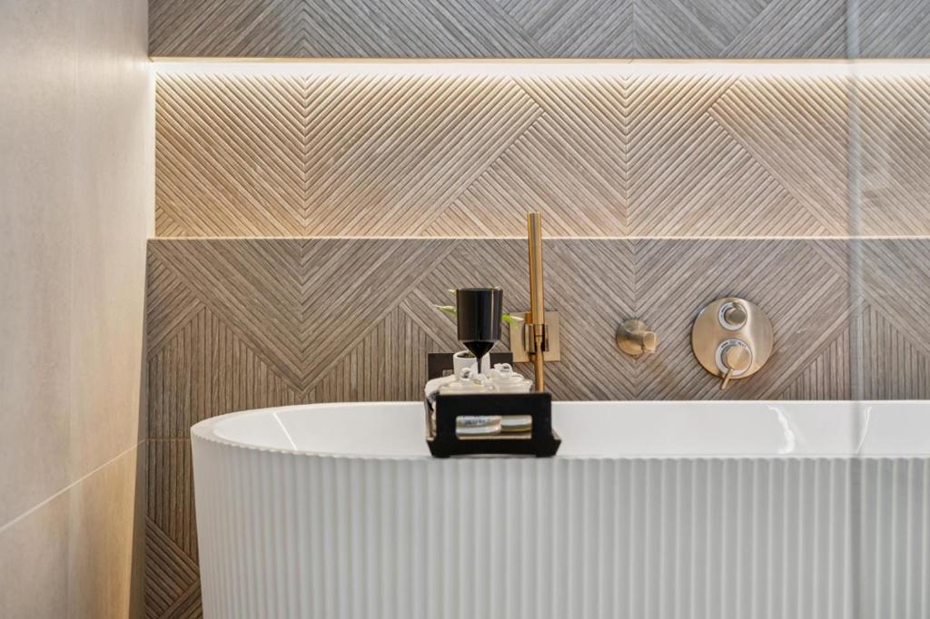 MLS #ML82040540 image #47