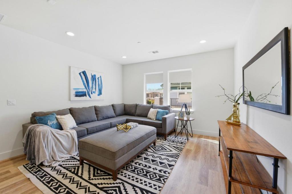 MLS #ML82040561 image #34