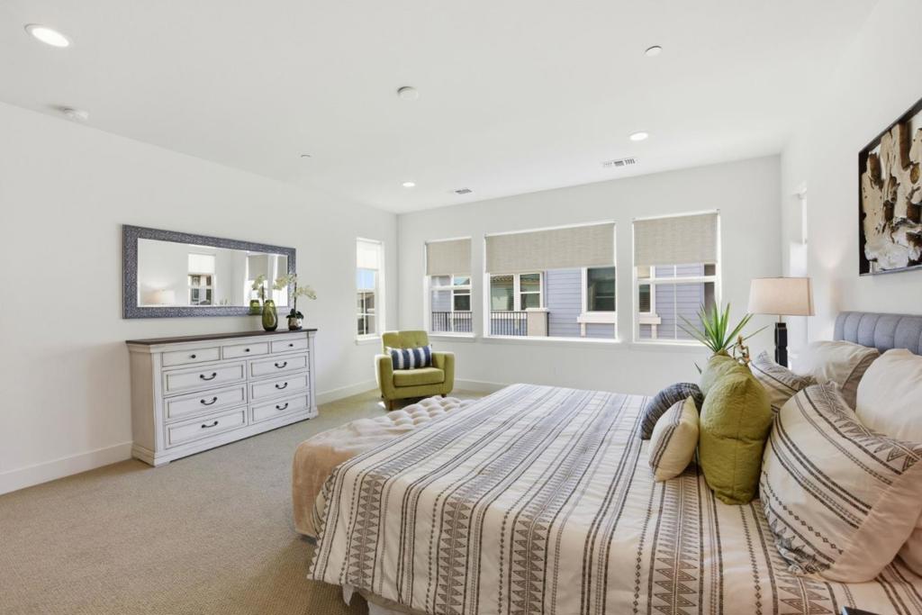 MLS #ML82040561 image #36