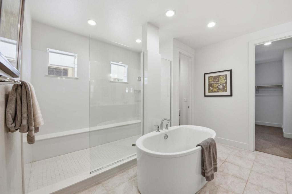 MLS #ML82040561 image #40