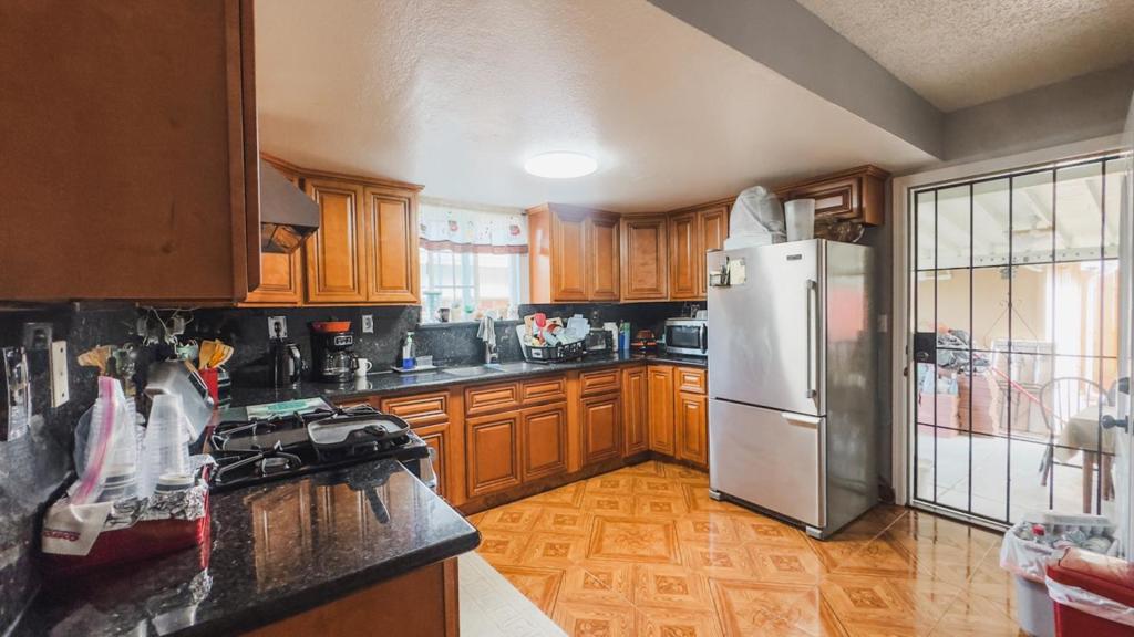 MLS #ML82040582 image #8