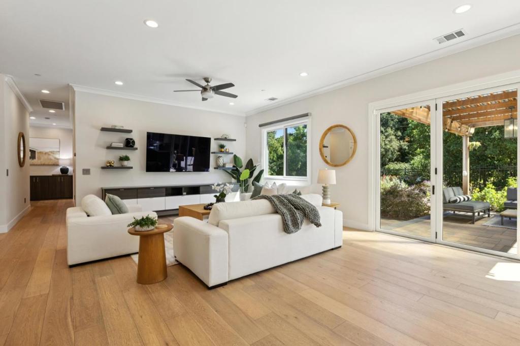 MLS #ML82040673 image #9