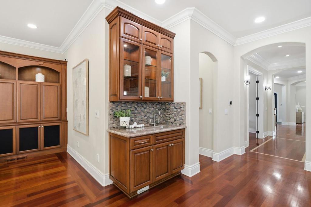 MLS #ML82040754 image #27