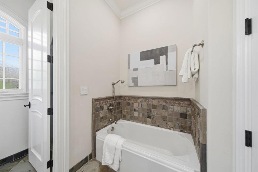 MLS #ML82040754 image #45