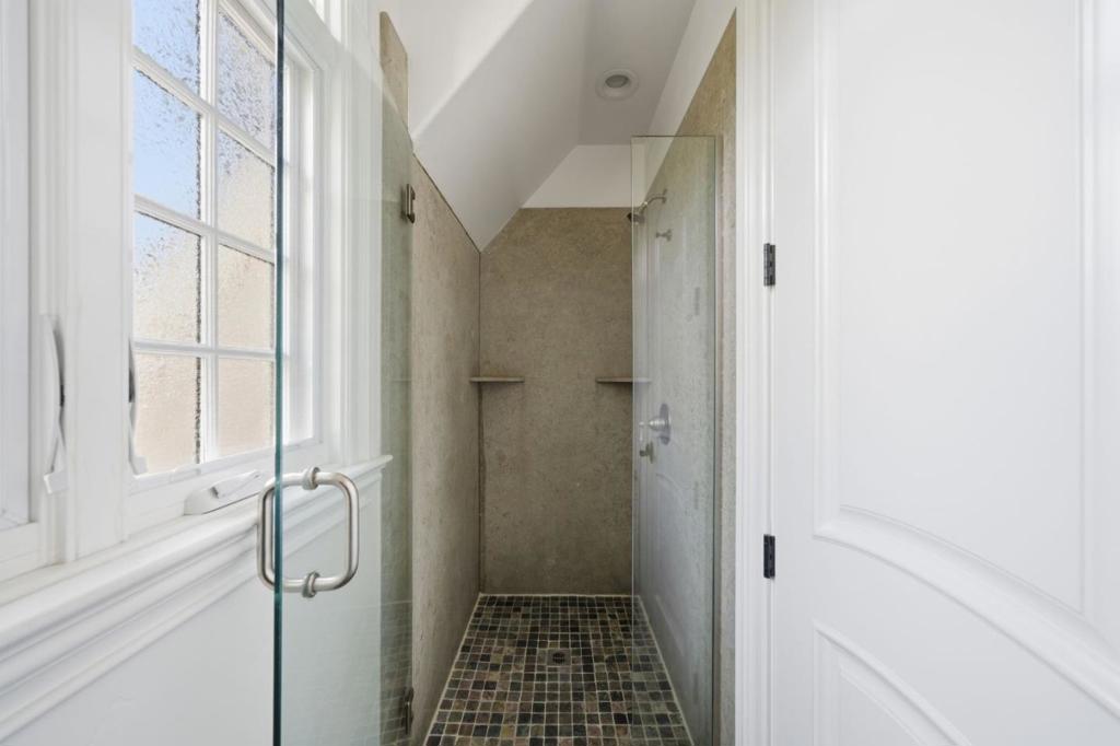 MLS #ML82040754 image #46