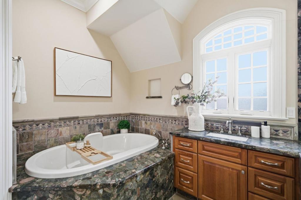 MLS #ML82040754 image #51