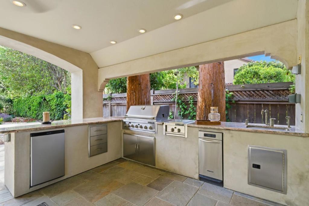 MLS #ML82040754 image #64