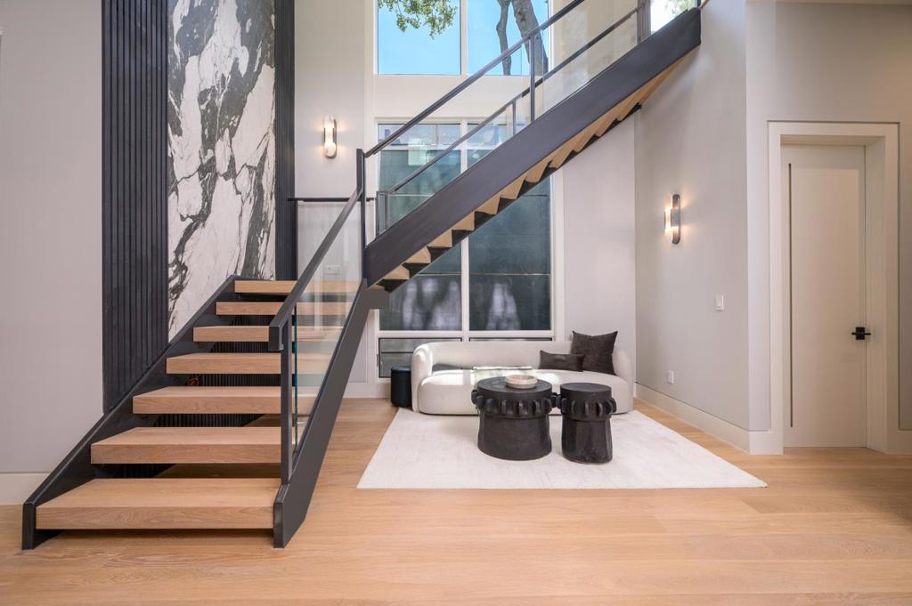 MLS #ML82041060 image #35