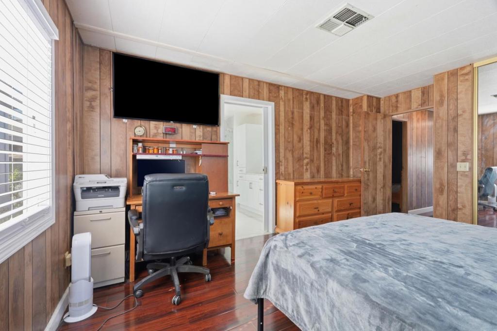 MLS #ML82041069 image #10