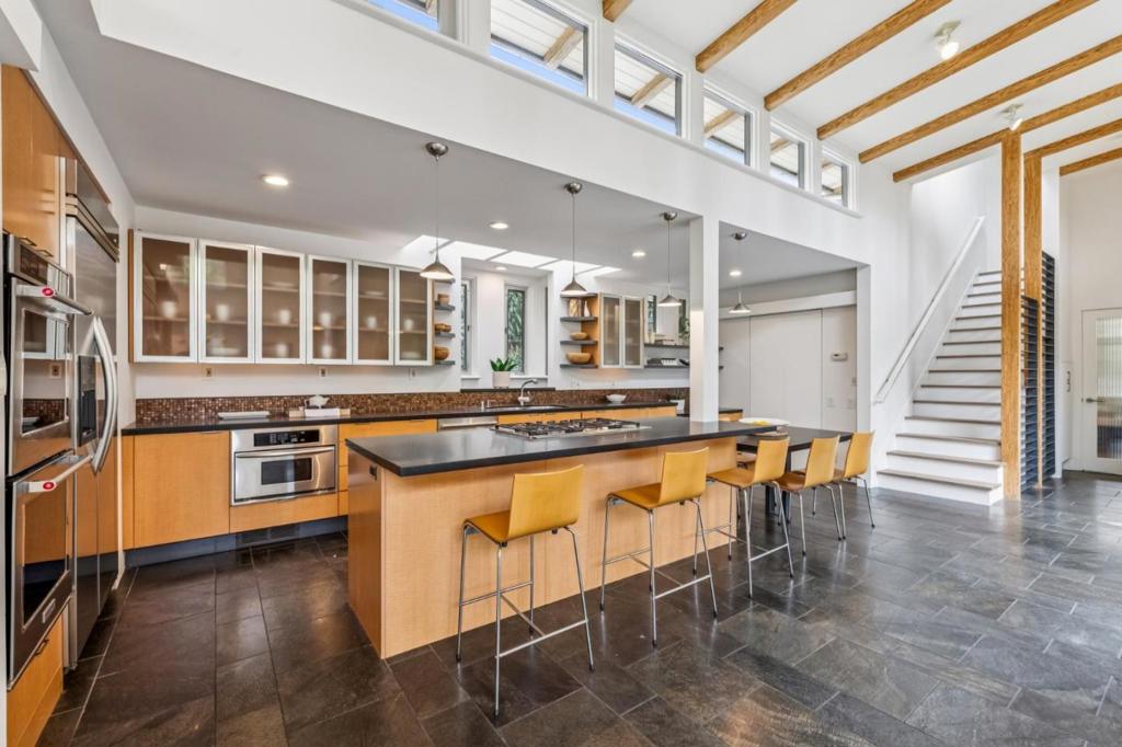 MLS #ML82041182 image #14