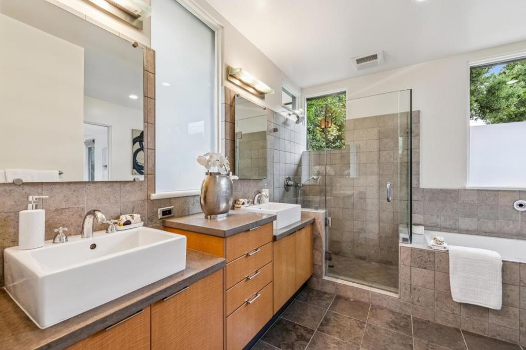 MLS #ML82041182 image #30