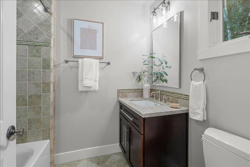 MLS #ML82041352 image #26