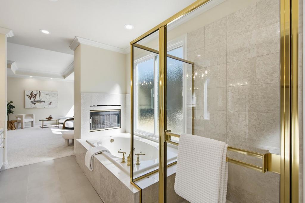 MLS #ML82041433 image #49