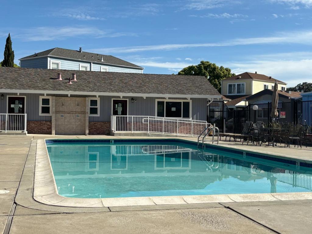 MLS #ML82041681 image #30