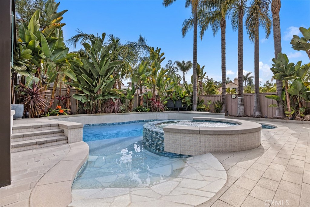 MLS #ND26068167 image #1