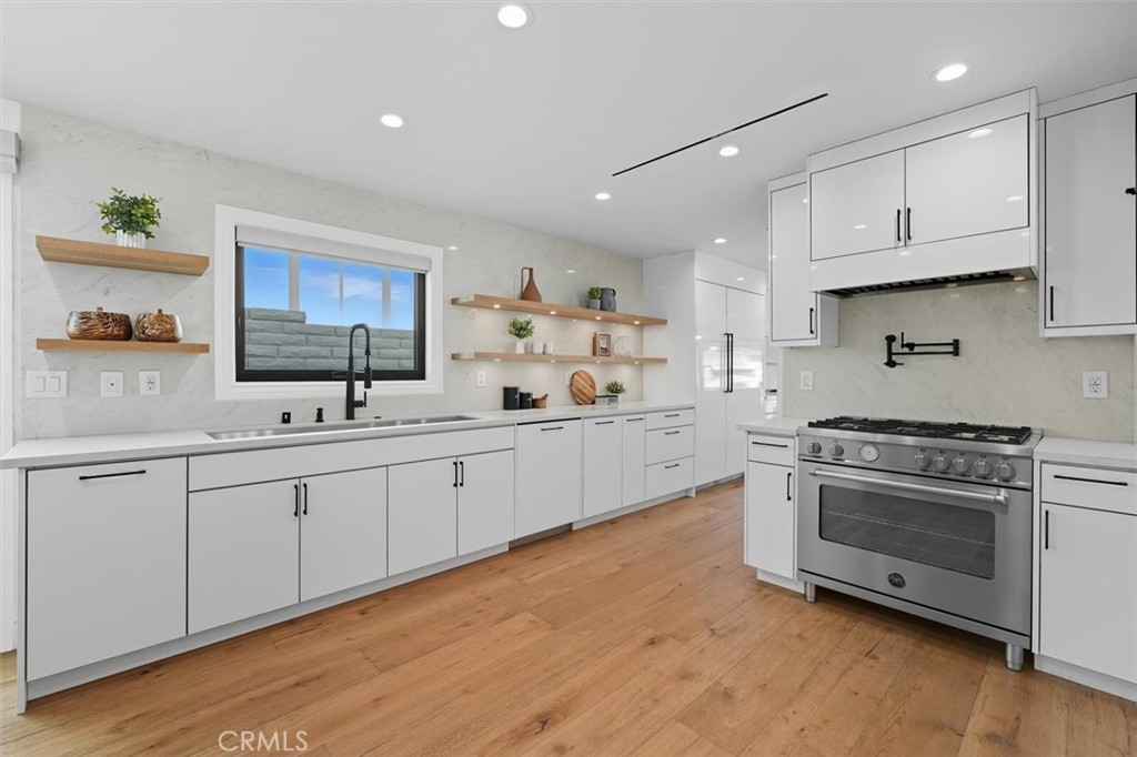 MLS #NP25179986 image #10