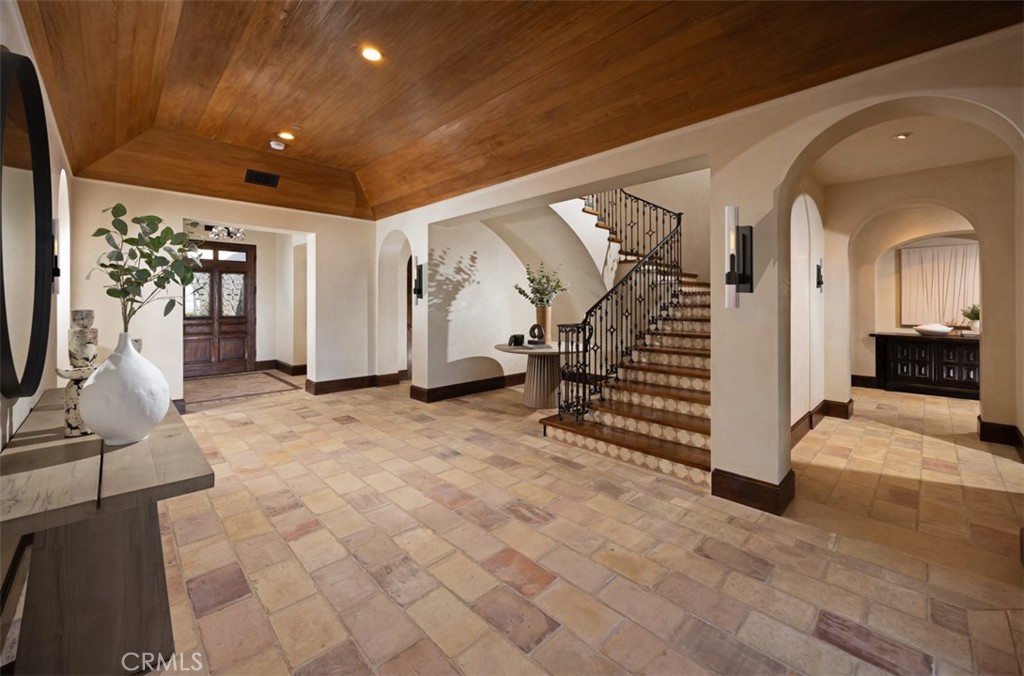 MLS #NP26008999 image #11