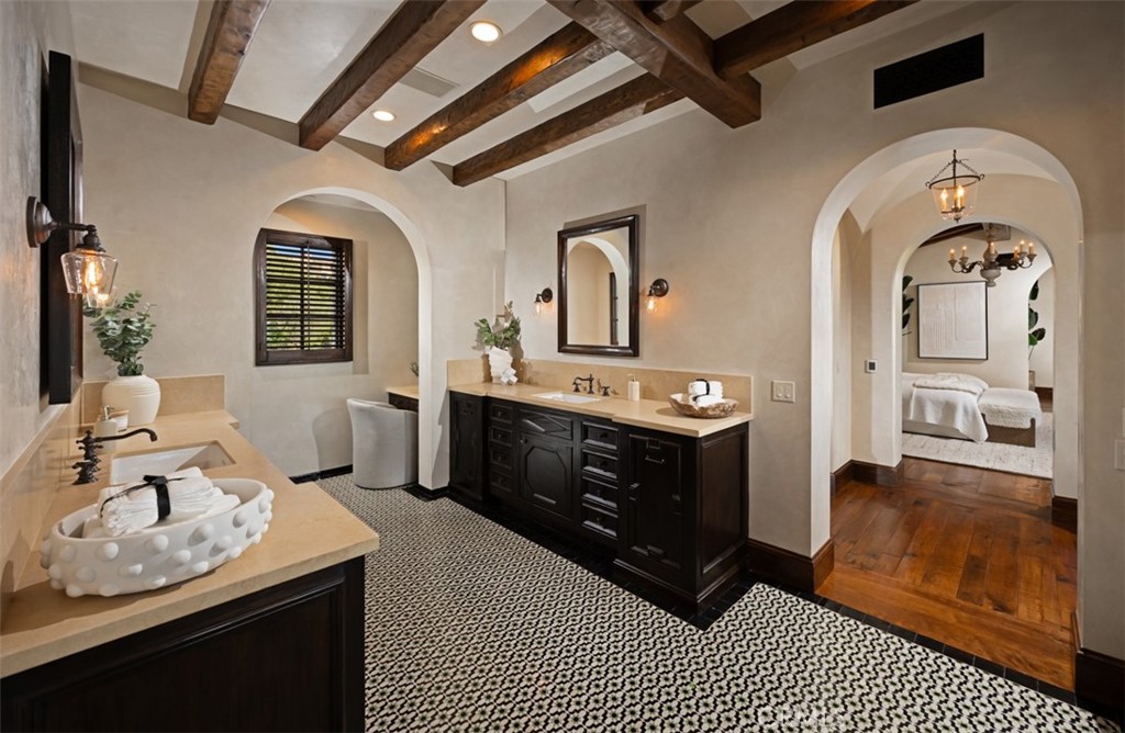 MLS #NP26008999 image #39