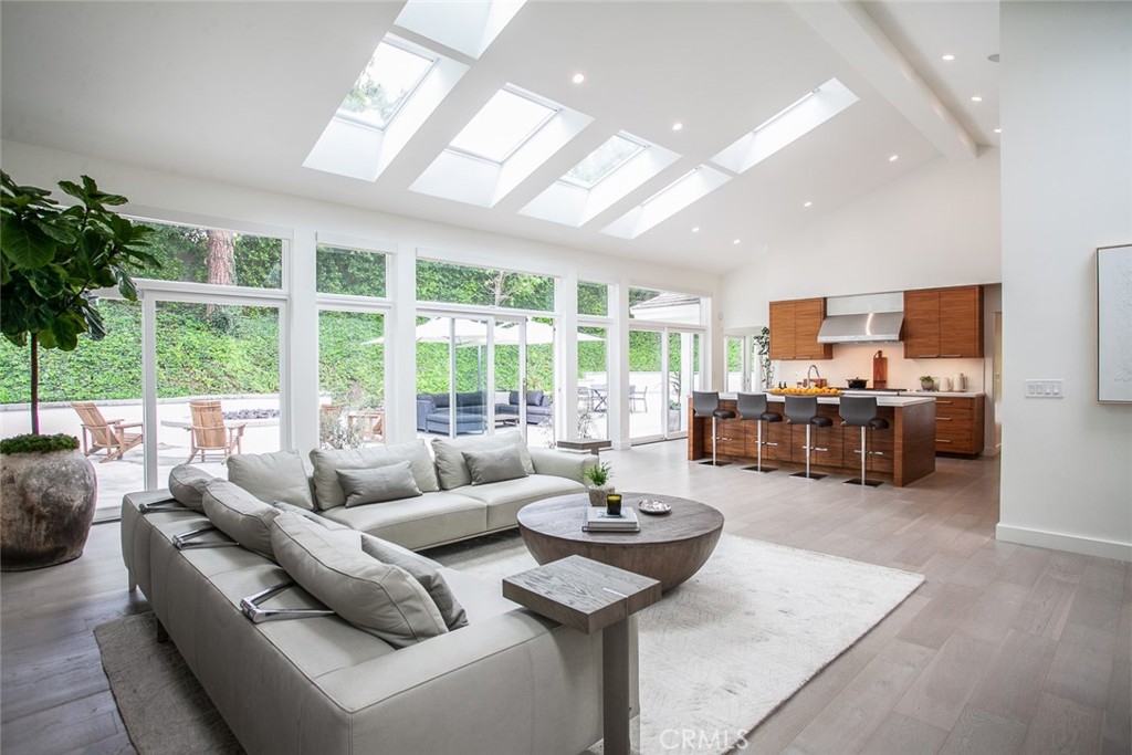 MLS #NP26010913 image #10