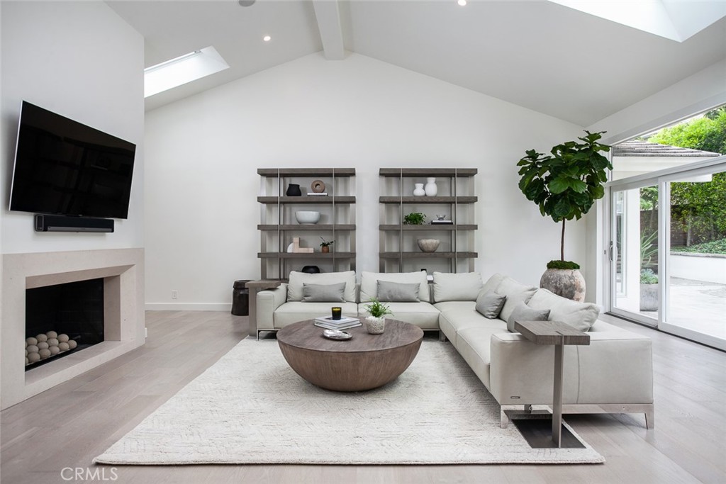 MLS #NP26010913 image #12