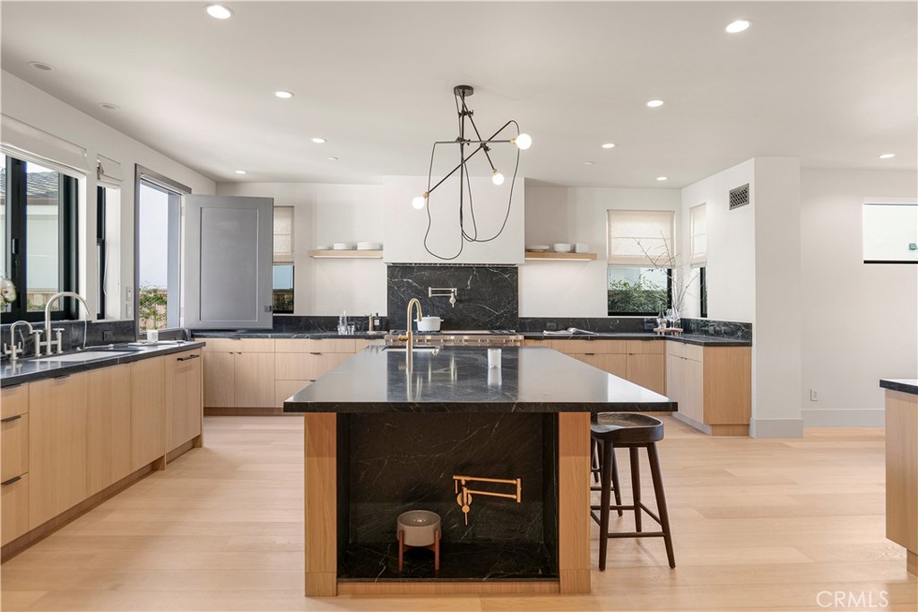 MLS #NP26052410 image #30