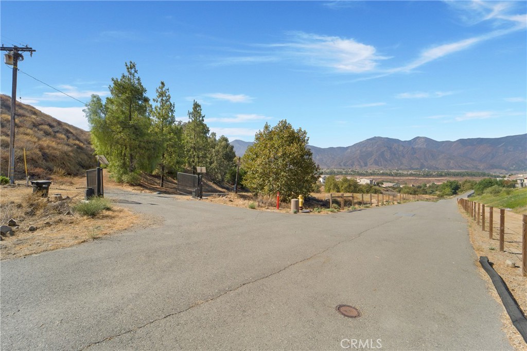 MLS #NP26070257 image #2