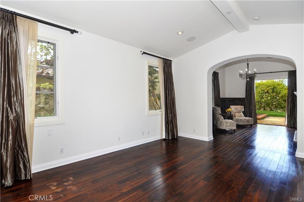 MLS #NP26070556 image #12