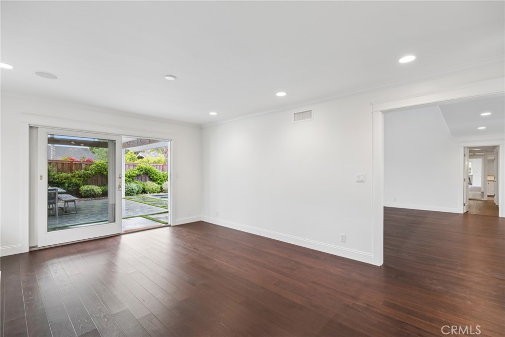 MLS #NP26070762 image #10