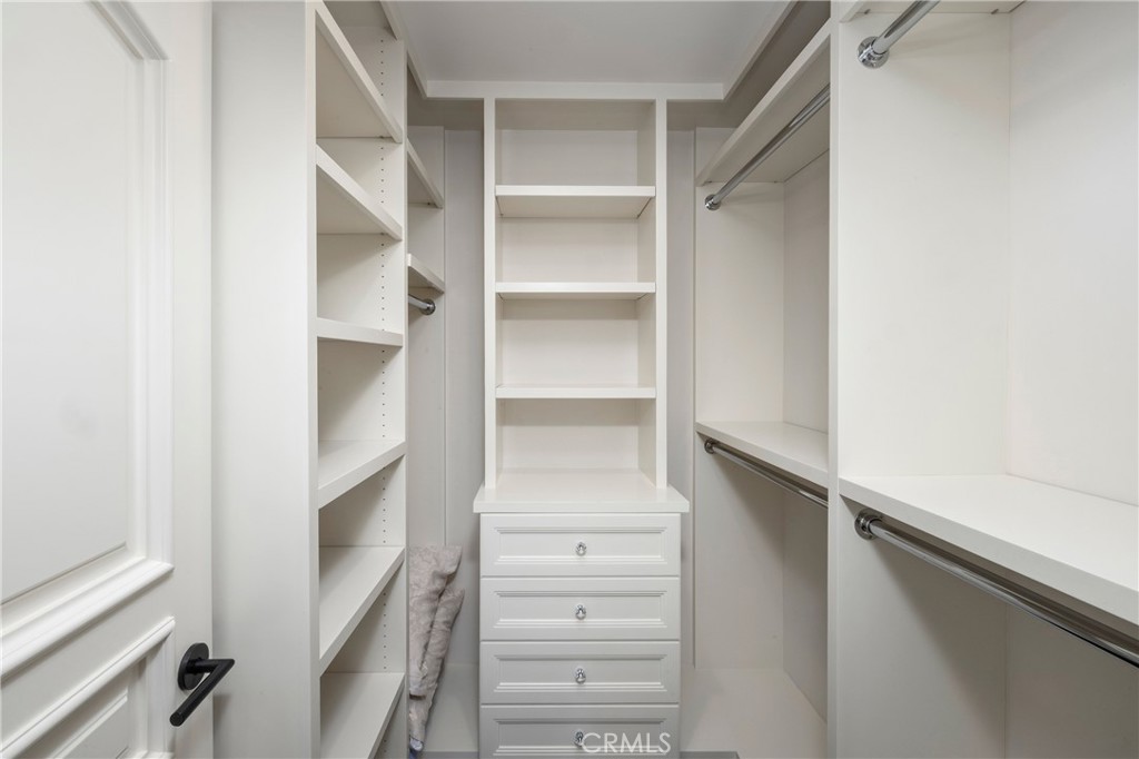 MLS #NP26070981 image #28