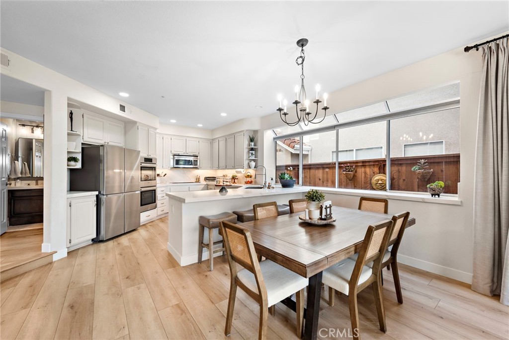 MLS #OC25032639 image #8