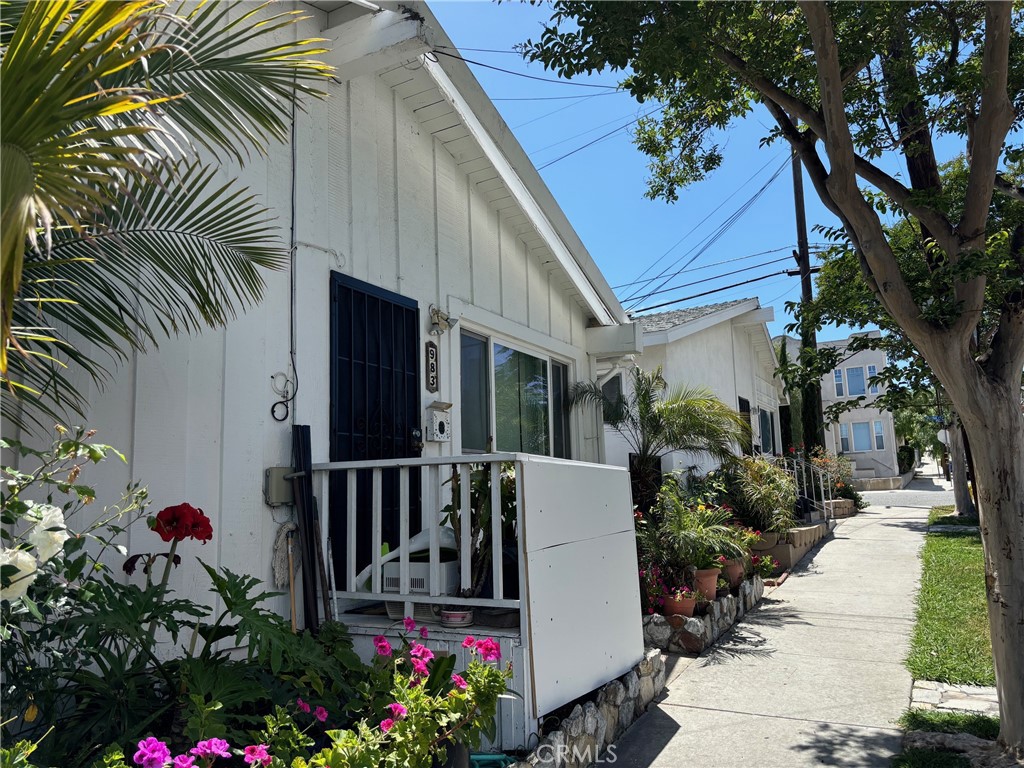 MLS #OC25136753 image #2