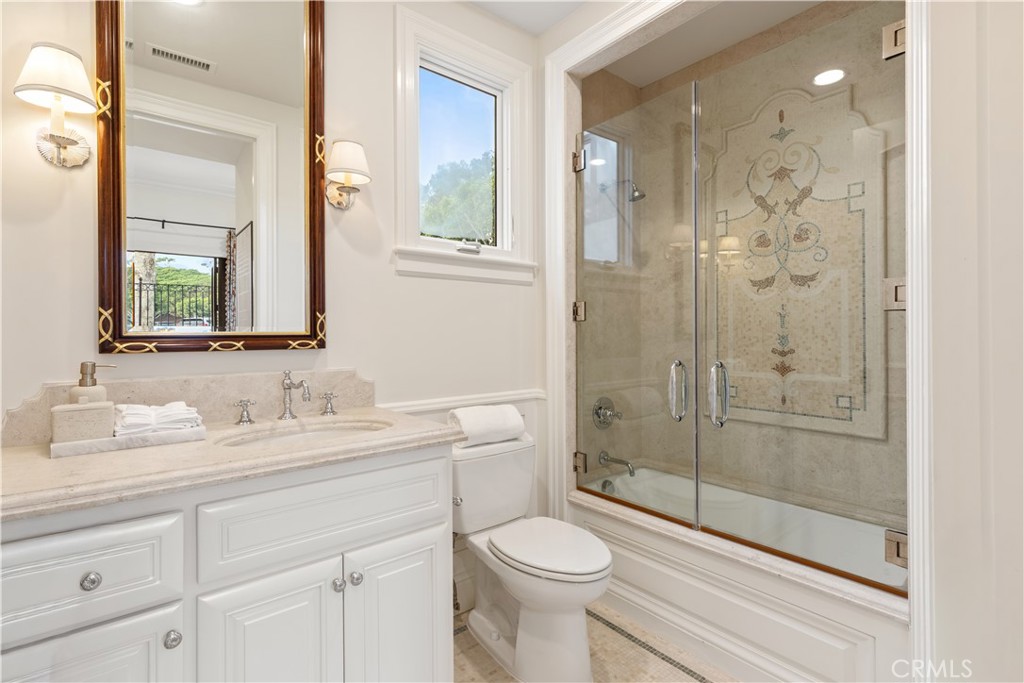 MLS #OC25263171 image #17