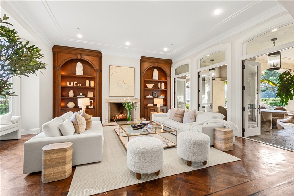 MLS #OC25263171 image #8