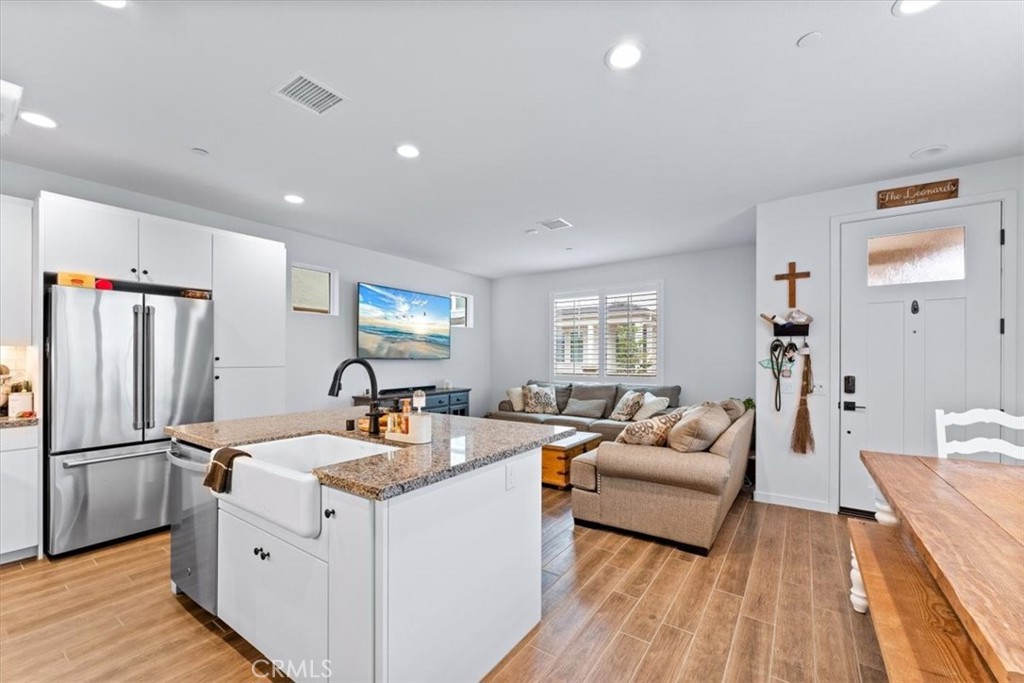 MLS #OC25268224 image #22