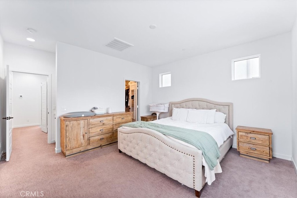 MLS #OC25268224 image #26