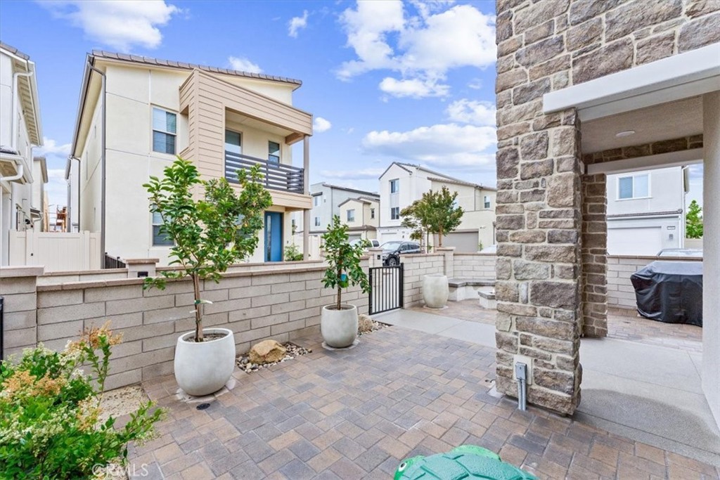 MLS #OC25268224 image #6