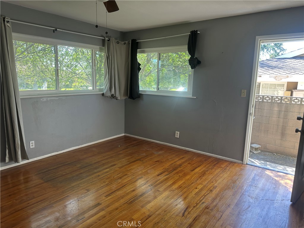 MLS #OC25270697 image #11