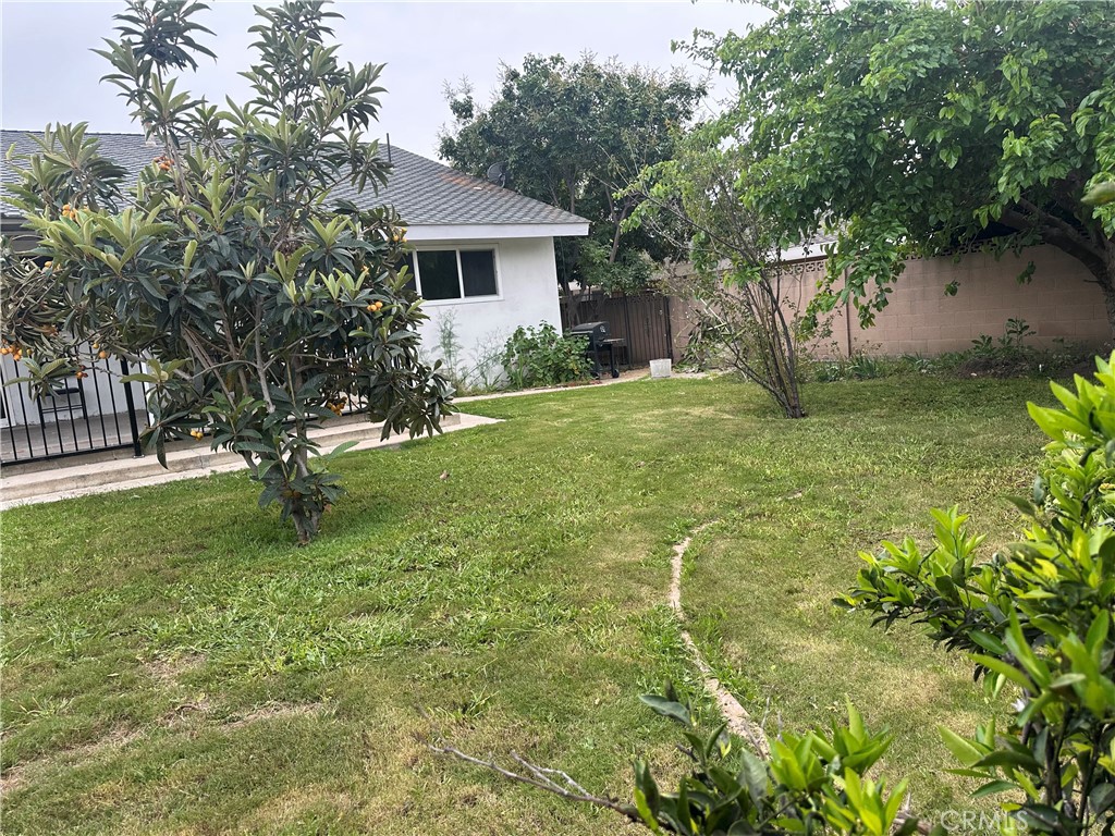 MLS #OC25270697 image #32