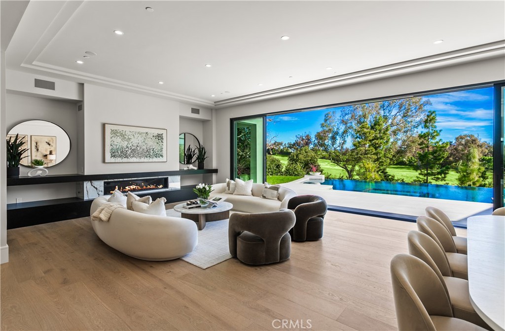 MLS #OC26007766 image #5