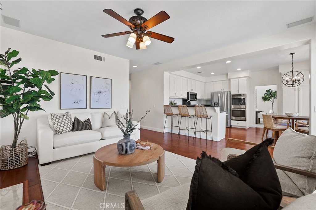 MLS #OC26018426 image #18