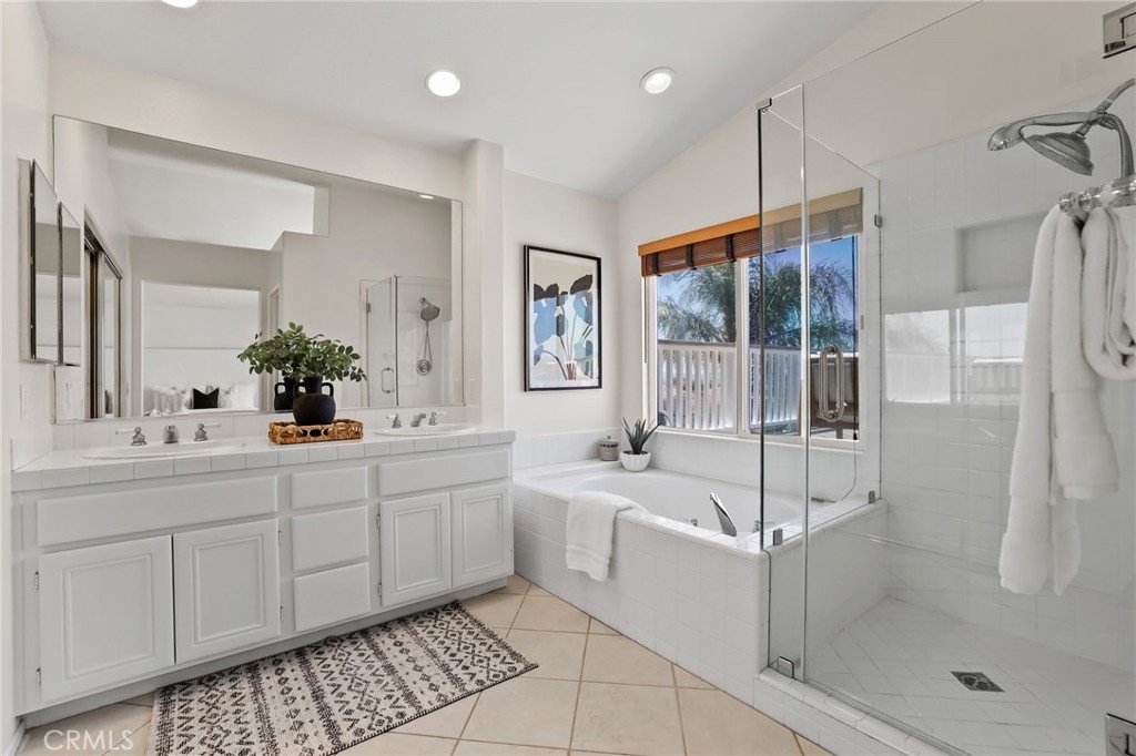 MLS #OC26018426 image #35