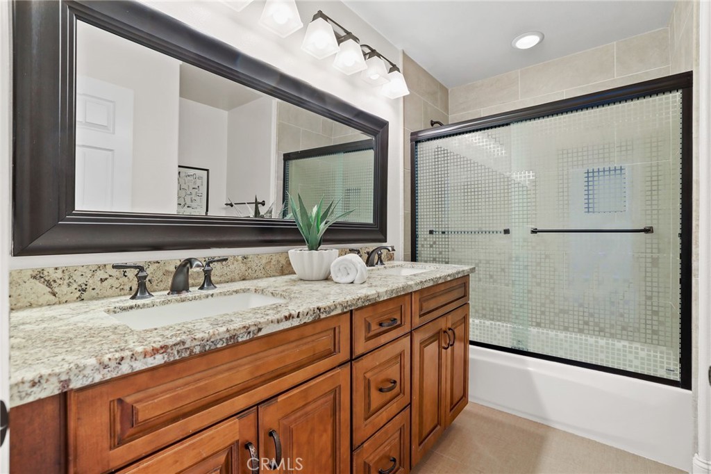 MLS #OC26018426 image #52