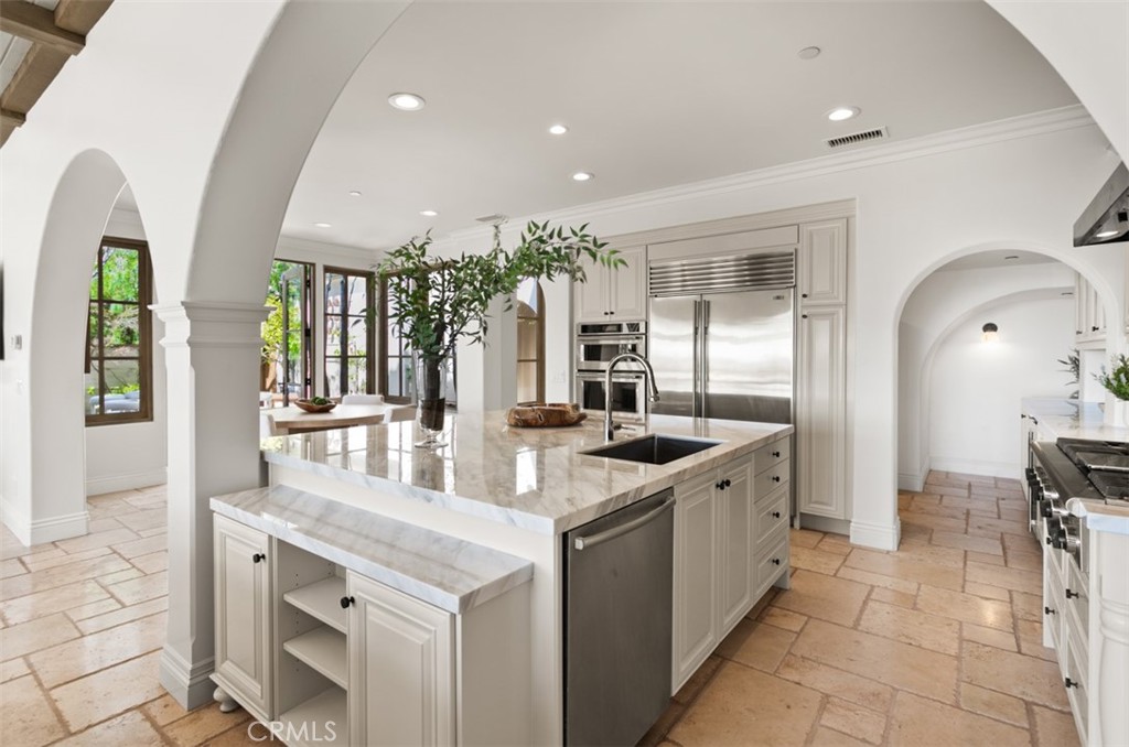 MLS #OC26018594 image #13