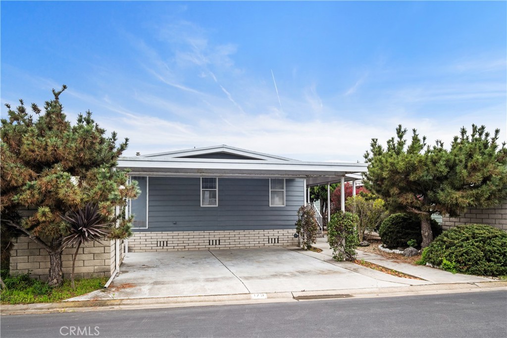 MLS #OC26027920 image #1