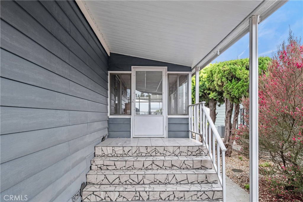 MLS #OC26027920 image #20