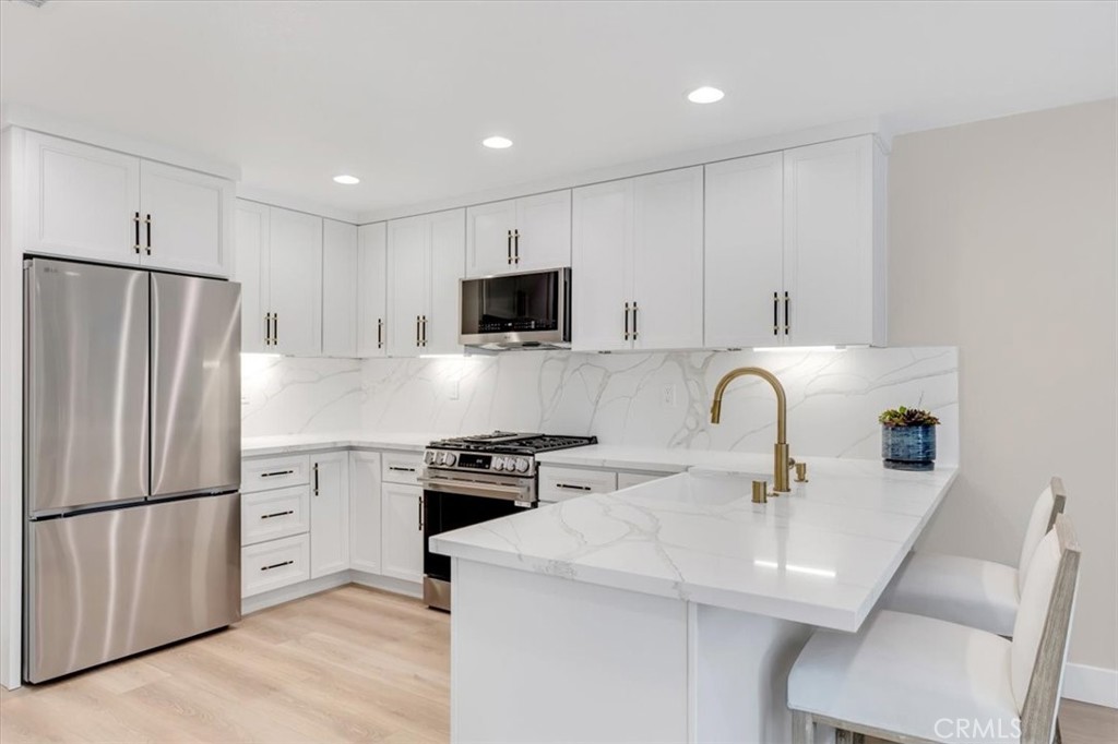 MLS #OC26030964 image #9