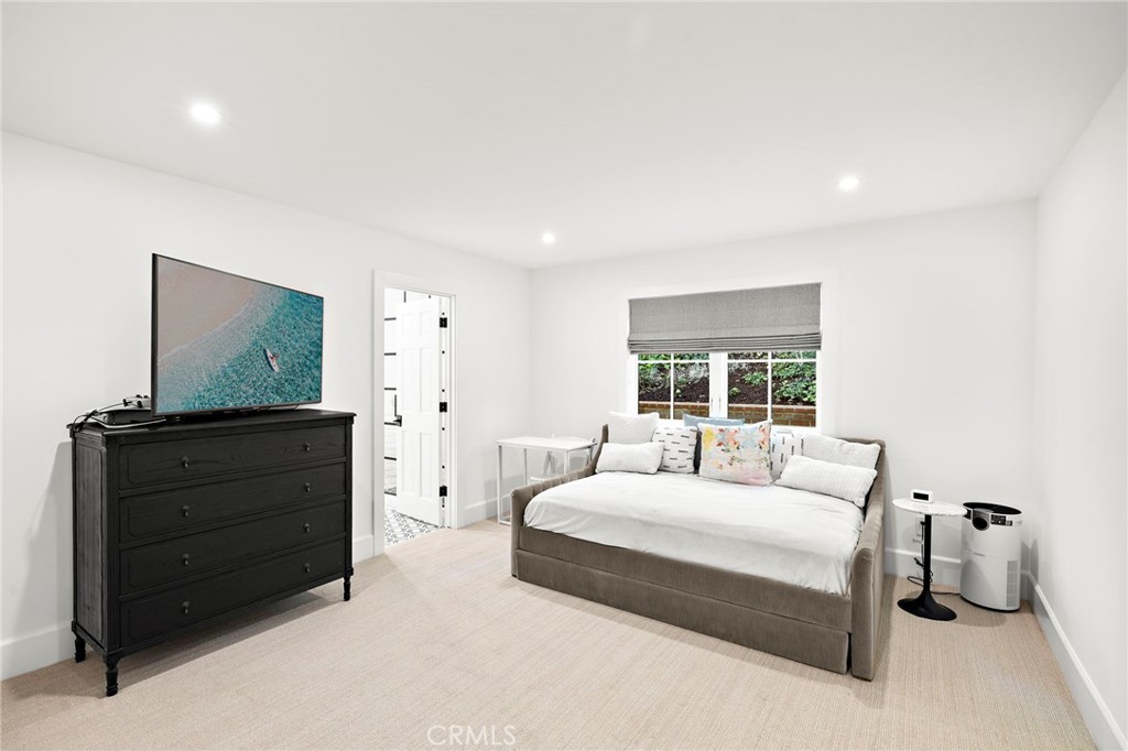 MLS #OC26039395 image #25